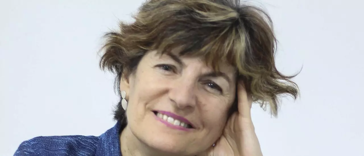 María Ángeles Pérez: "En este viaje interior veo los rostros de mis padres"