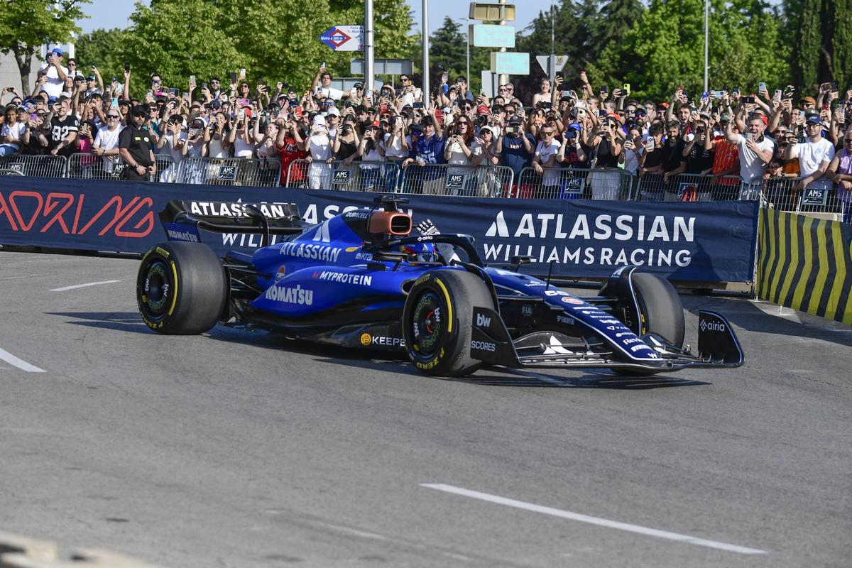Carlos Sainz, durante su exhibición en el Madring