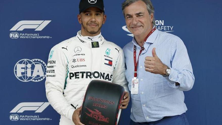 Hamilton revienta los récords del Circuito de Cataluña