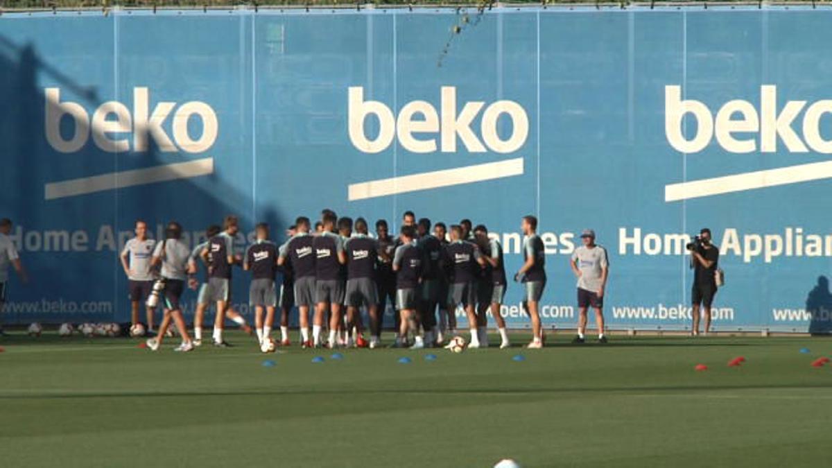 Jordi Alba y Sergi Roberto no se libraron de las collejas en el entrenamiento