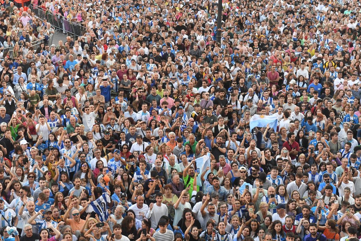 Scaloni, ovacionado en María Pita