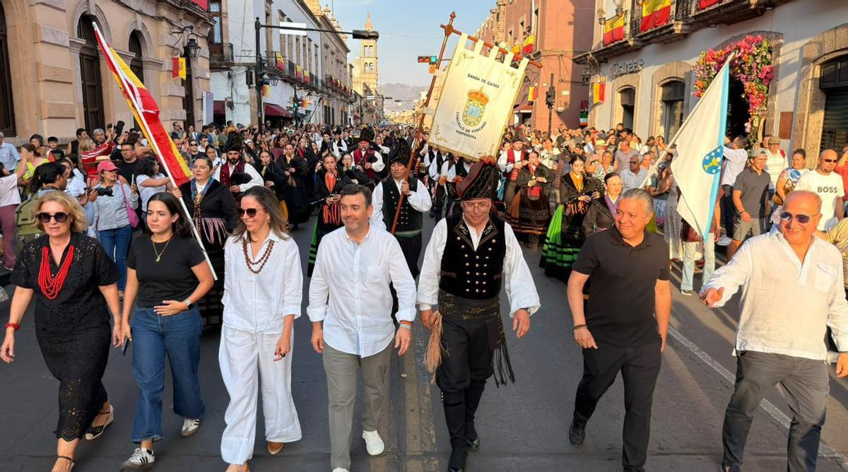 Pasarrúas previo entre Praza de Valladolid e a Catedral de Morelia. | CEDIDA