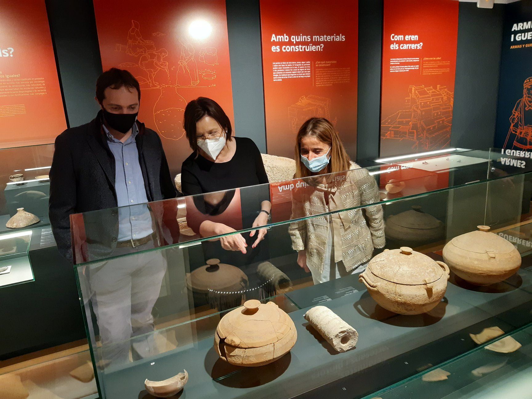 Benicarló inaugura en el Mucbe la exposición 'Terra d'Ibers'