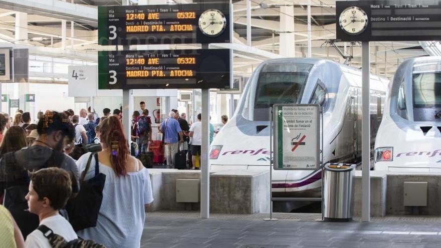 Estos son los trenes afectados por la huelga de Renfe hoy