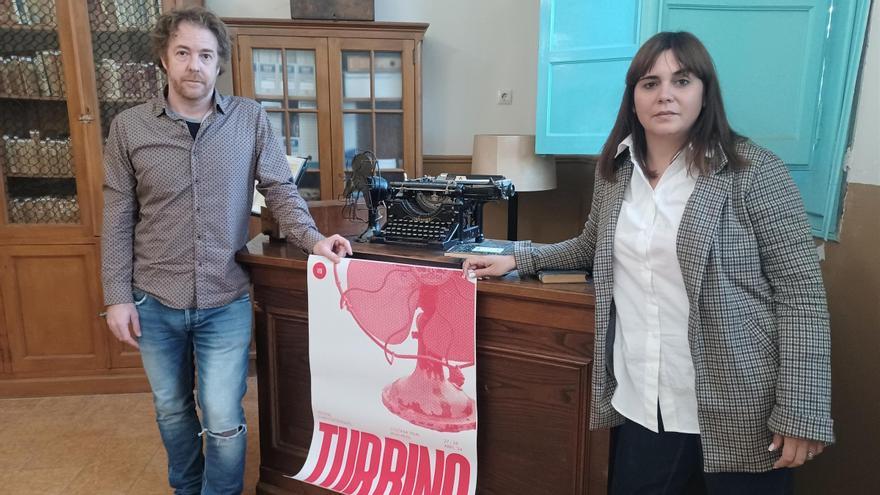 Jordi Vidal i Alba López, director i coordinador del Turbina, en la presentació del festival