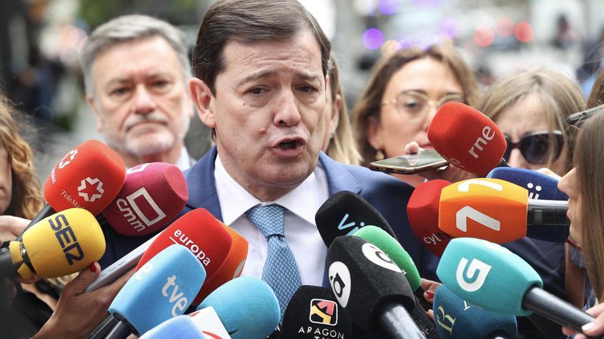 El presidente de Castilla y León mantiene que adelantaría elecciones autonómicas si se anticipan en España