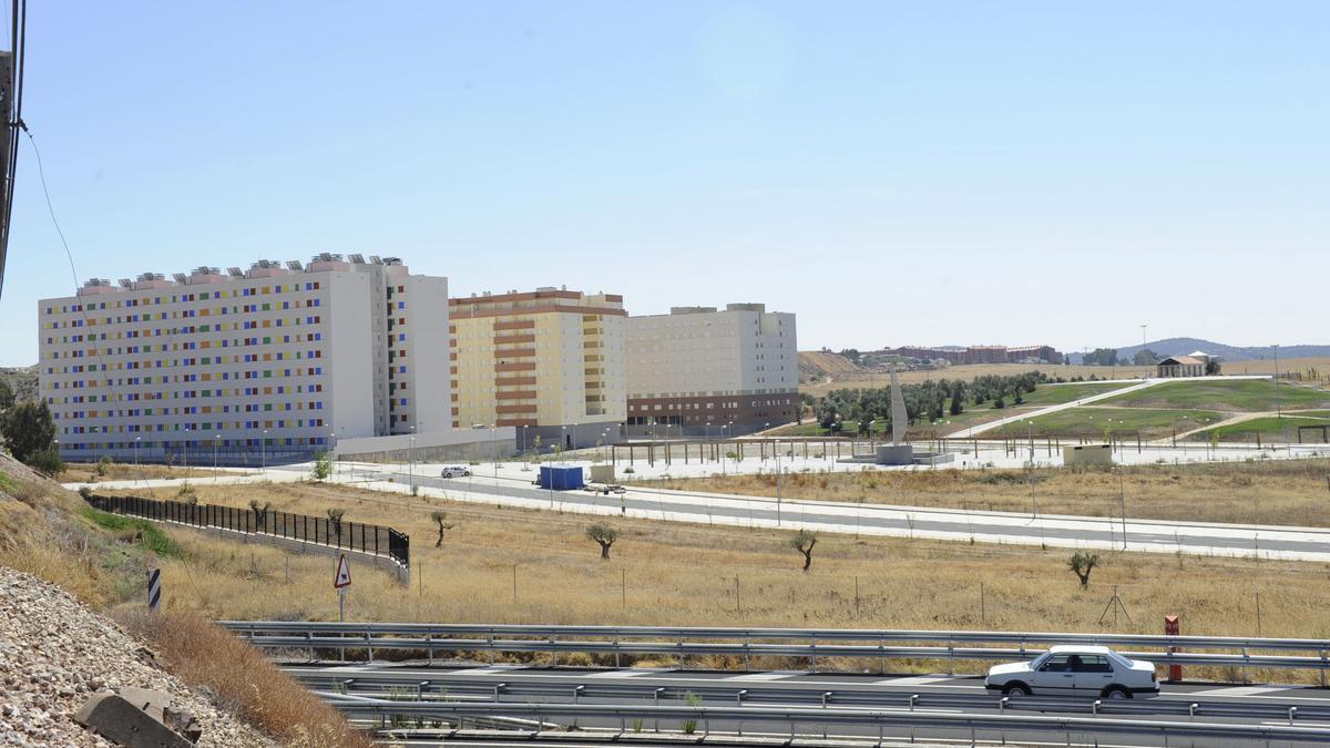 Imagen de la urbanización de El Junquillo, con el olivar al fondo.