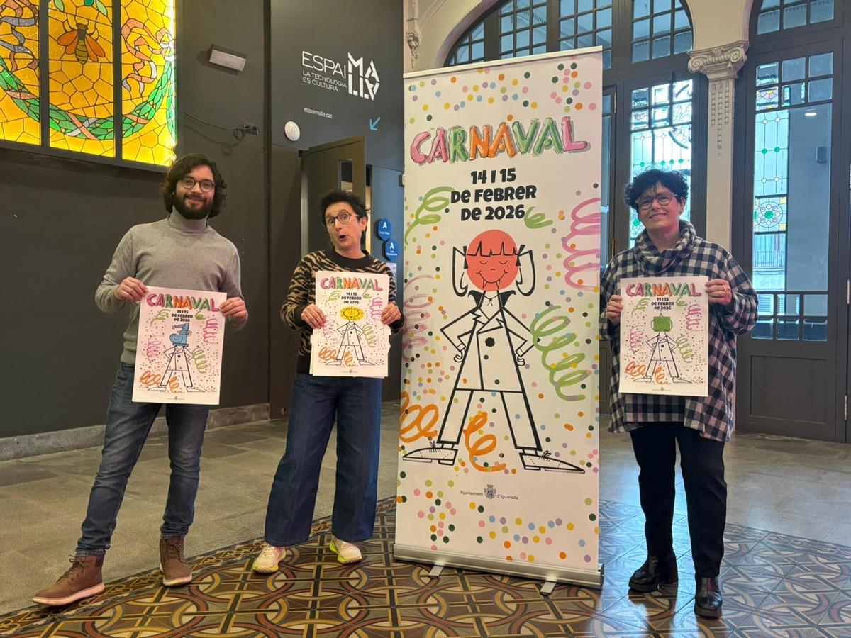 Carme Riera, Gina Giore i Ismael (AFA Maristes) han presentat aquest dimecres a Igualada la programació i la imatge del Carnaval