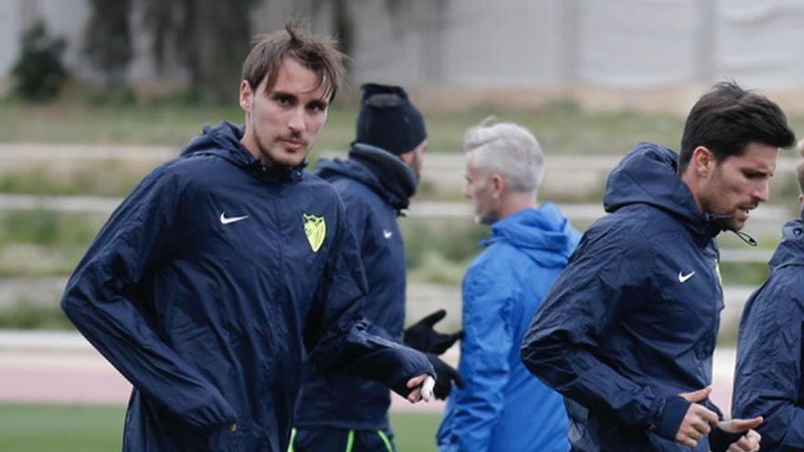 Ignasi Miquel, durante un entrenamiento reciente con el Málaga CF.