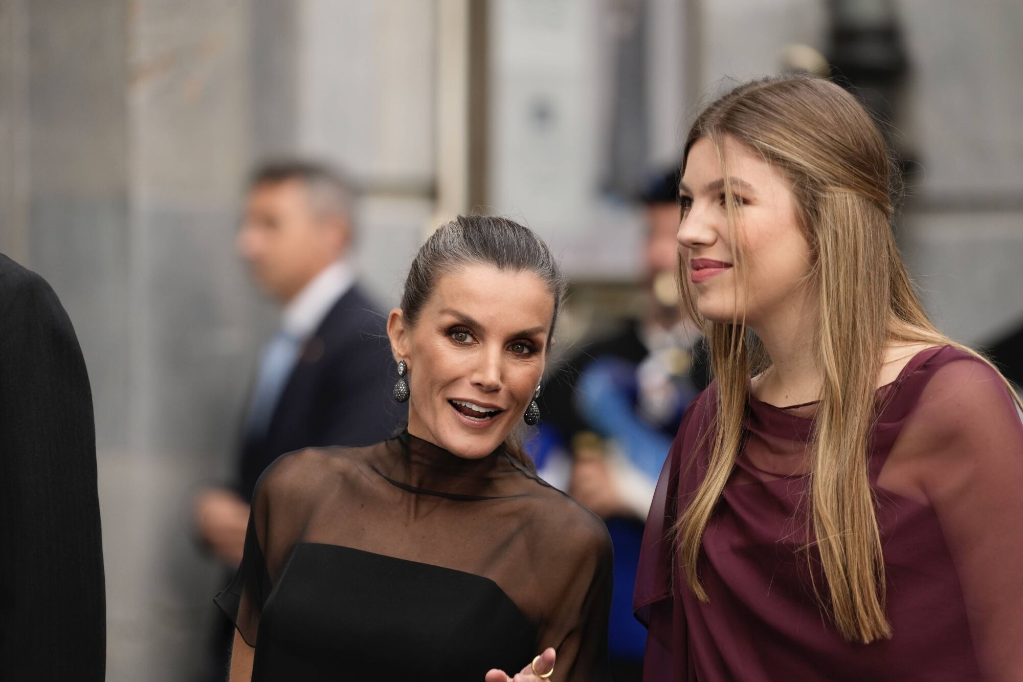 Así fue la llegada de los invitados a los premios "Princesa de Asturias" y su paso por la alfombra azul