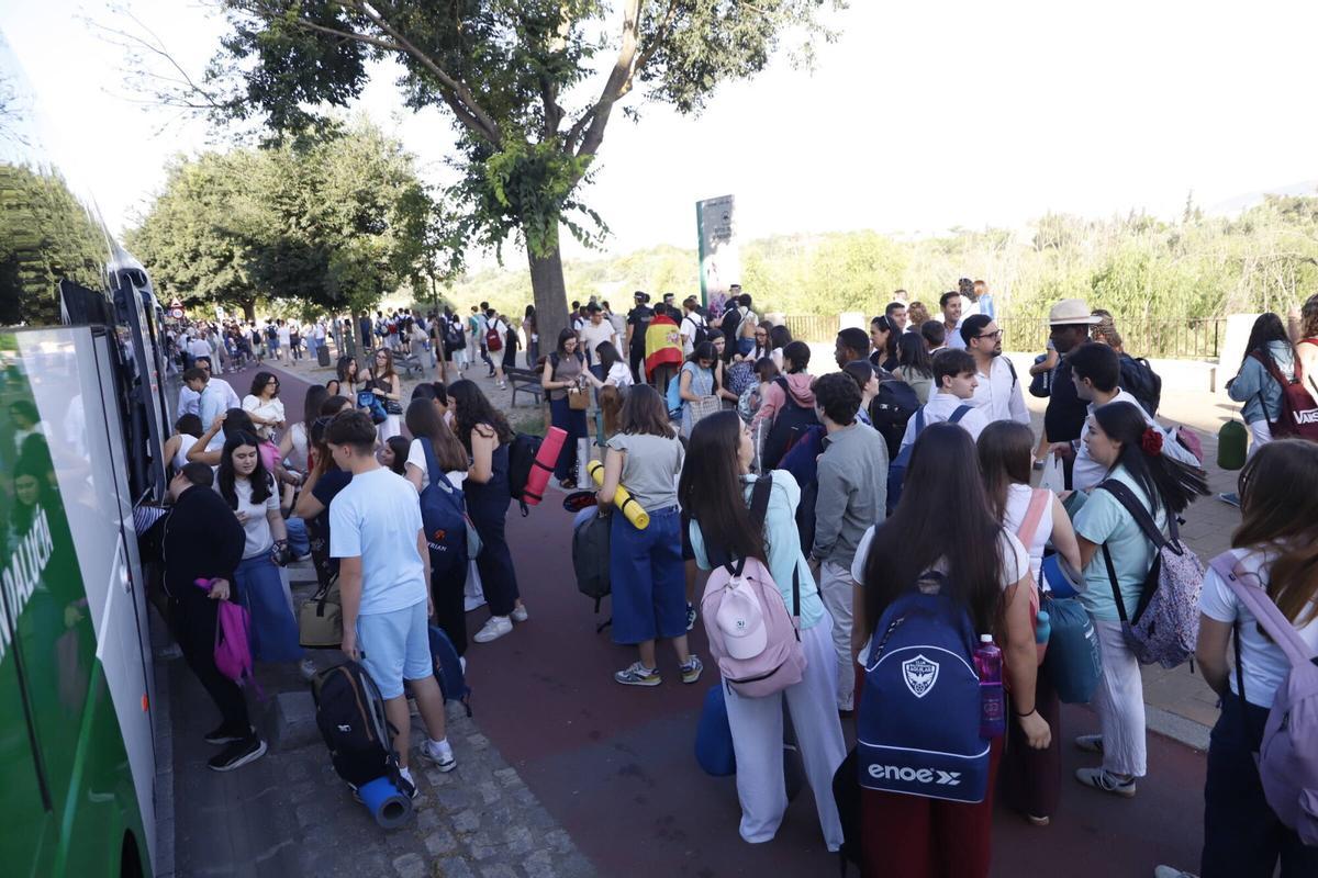 Más de 1.200 jóvenes cordobeses ponen rumbo a Madrid para encontrarse con León XIV