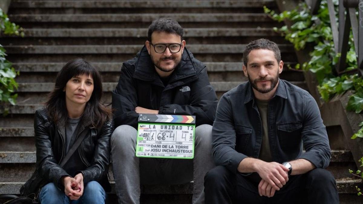 Dani de la Torre, en el centro, con Marian Álvarez (Miriam) y Michel Noher (Marcos).