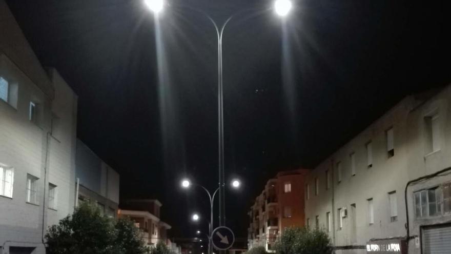 Las nuevas luminarias de la avenida de Hispanoamérica