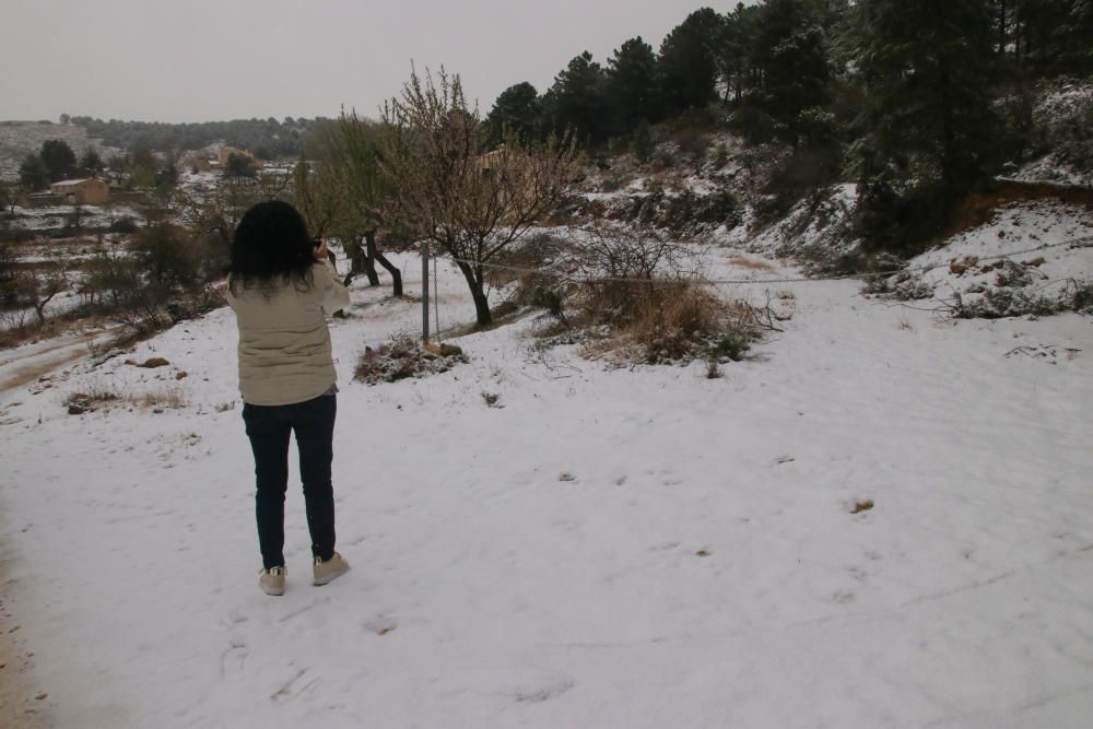 La nieve vuelve a la provincia en primavera.