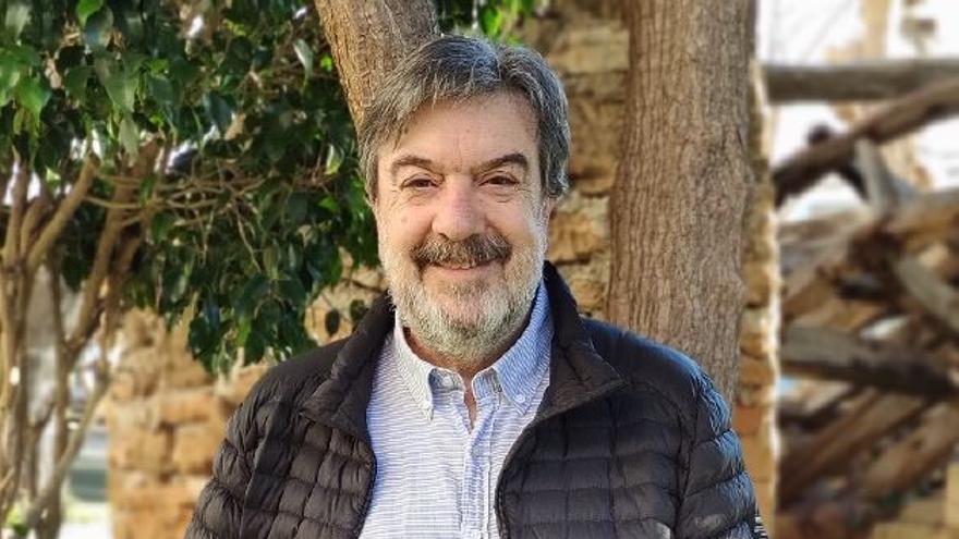 El escritor y periodista Miguel Ángel Villena, colaborador de Levante-EMV.