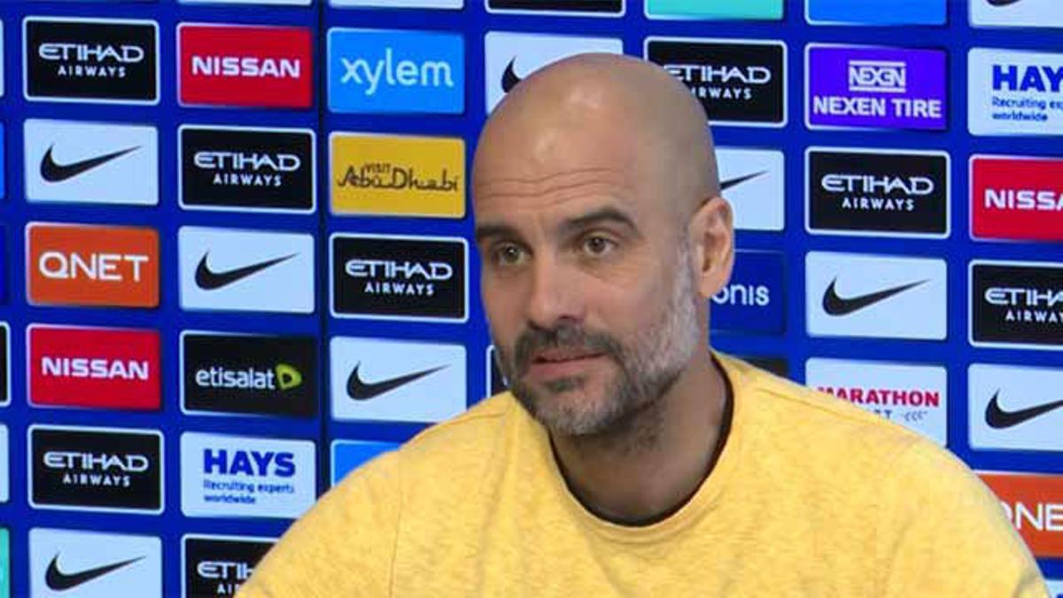 Guardiola vuelve a corregir a un perdiodista cuando le habla de sus títulos