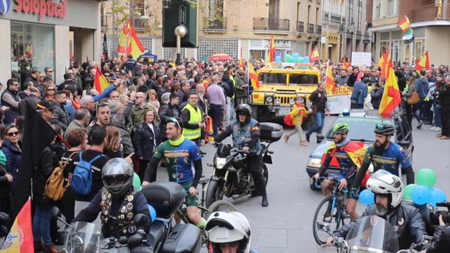 Policías y guardias civiles de toda Andalucía reclaman en Córdoba igualdad salarial