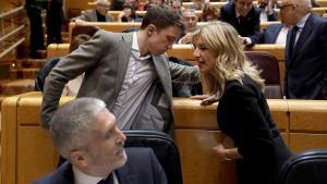 Iñigo Errejón junto a Yolanda Díaz, tras Marlaska durante un Pleno.