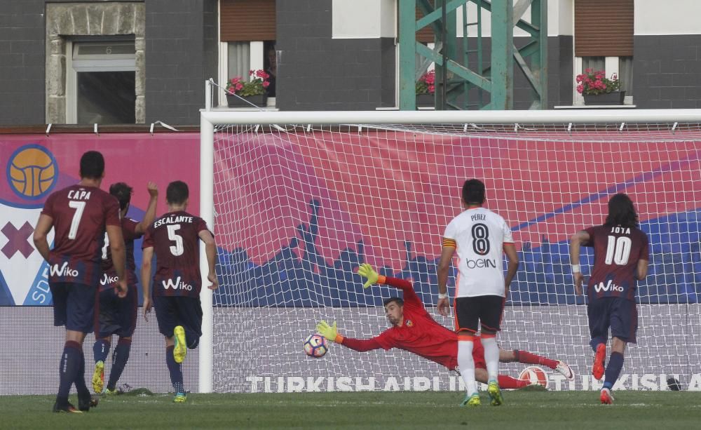 Las mejores imágenes del Eibar - Valencia