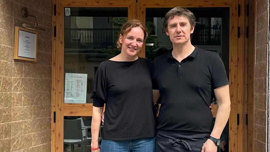 Viviane Silvestre y Jesús Martínez, propietarios de De tot un ooc.