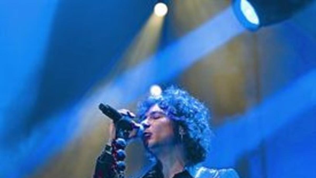 Enrique Bunbury, en el Sant Jordi Club, el sábado.