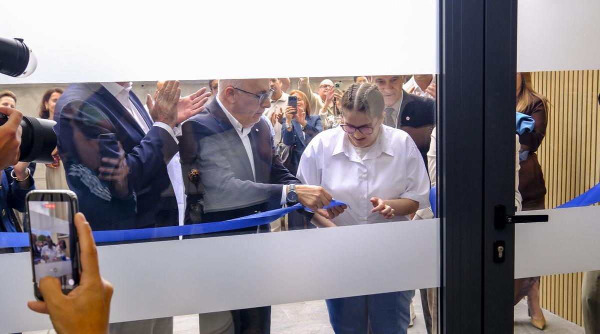 Inauguración de la nueva casa de la Asociación Mi Hijo y Yo en Tamaraceite
