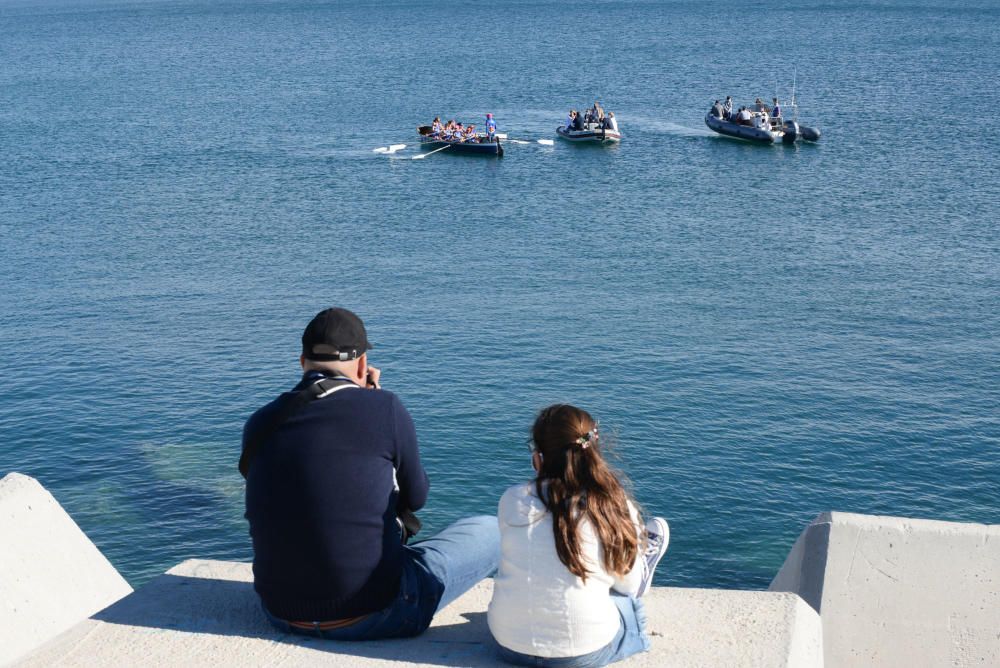 Las imágenes de la regata de invierno de remo de banco fijo 'Ciudad de Málaga'