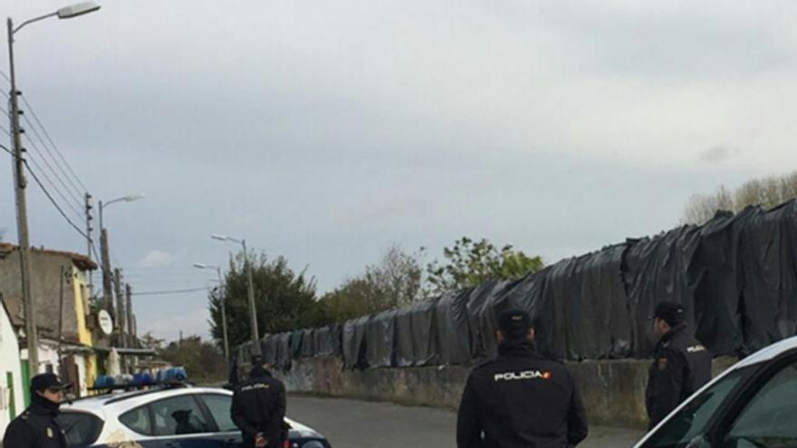 Operación de la Policía en el barrio de Las Llamas