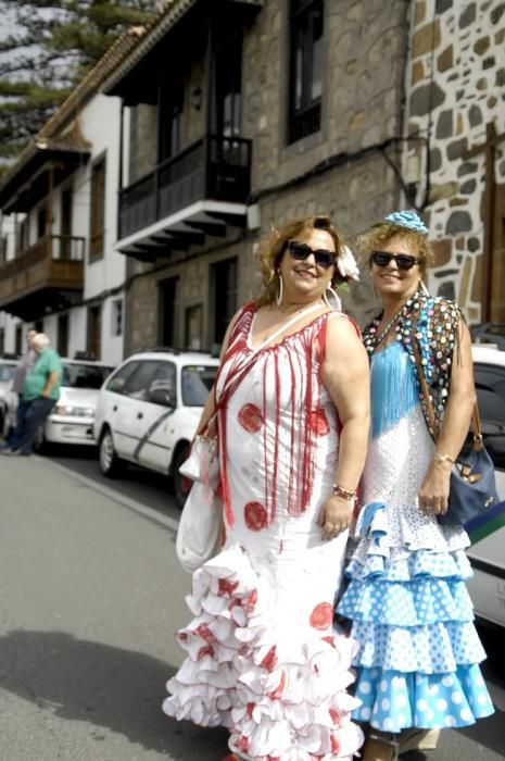 ROMERIA ROCIERA Y OFRENDA A LA VIRGEN