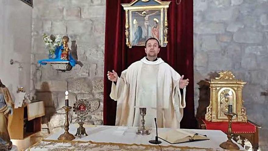 El bisbe de Solsona, Xavier Novell, ofereix una missa a través de YouTube
