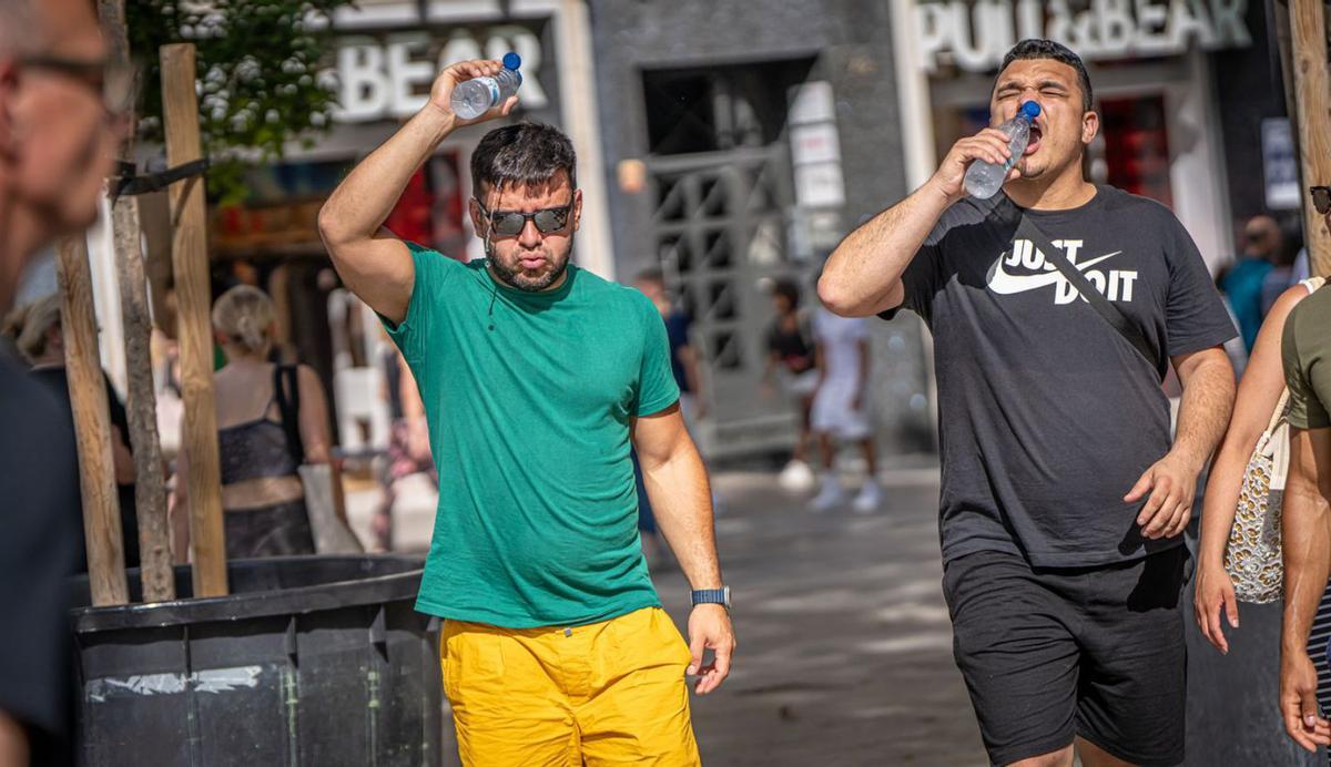 Gairebé 12.000 persones han mort aquest estiu a Espanya per la calor