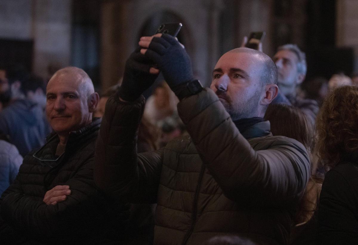 Fest des Lichtes auf Mallorca: So war die magische Acht am Freitag in der Kathedrale von Palma zu sehen