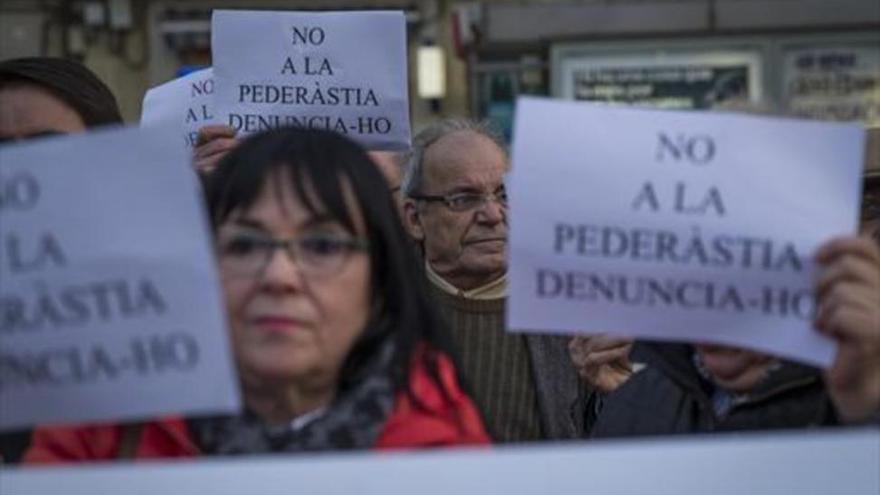 El PSOE lleva a la Comisión Europea los abusos en los Maristas