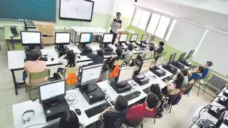 Los centros escolares de la Región tendrán pantallas digitales en todas sus aulas este año