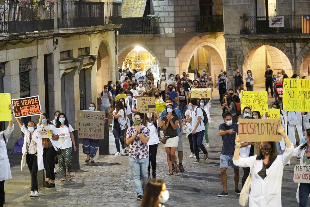 Protesta a Girona en l'últim dia de vaga dels metges residents