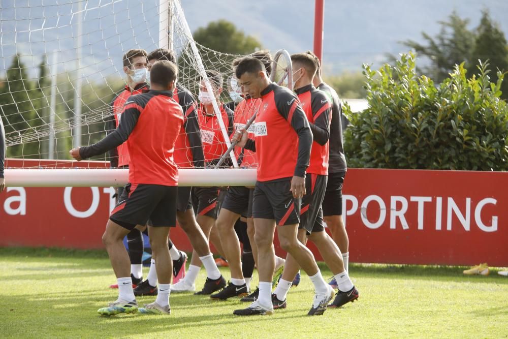 Entrenamiento del Sporting en Mareo.