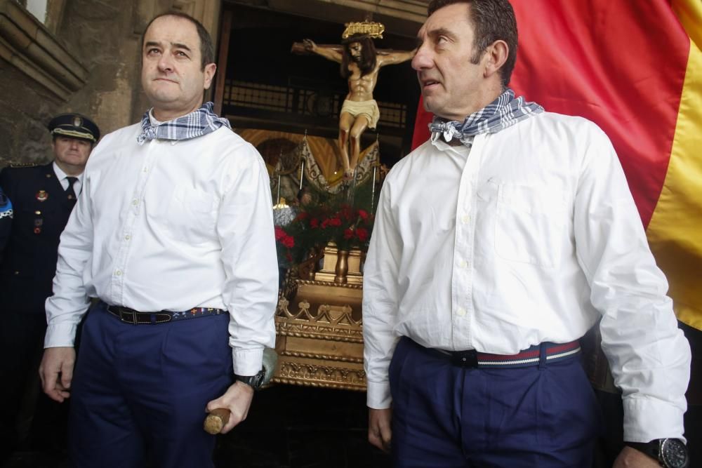 La celebración del Cristo del Socorro en Luanco.