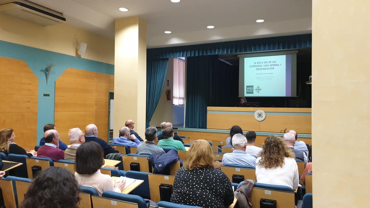 El curso organizado por la UNED contó con 50 matriculados.