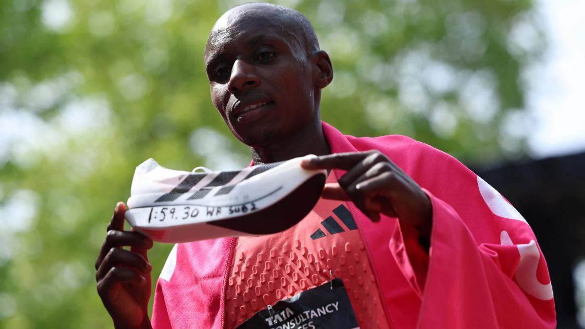 Sabastian Sawe hizo historia en la Maratón de Londres