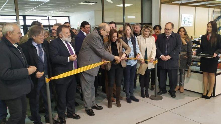 Mayte Pérez subraya el apoyo del Gobierno de Aragón a las ferias de caza y pesca, un &quot;importante revulsivo económico&quot;