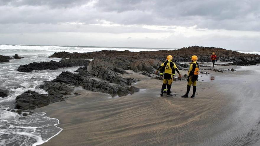 El SEPA suspende la búsqueda del menor desaparecido en Navia