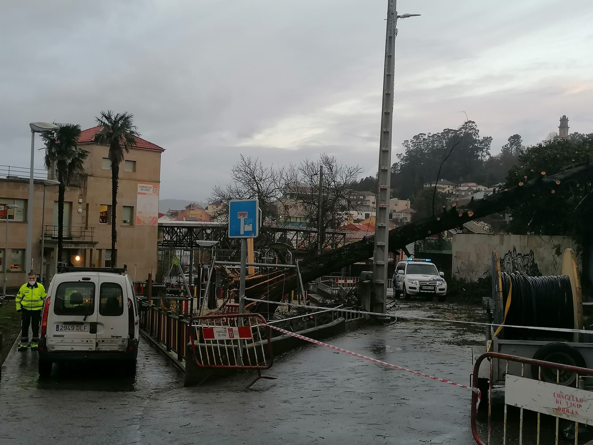 Destrozos de la borrasca Hortense tras su paso por Vigo