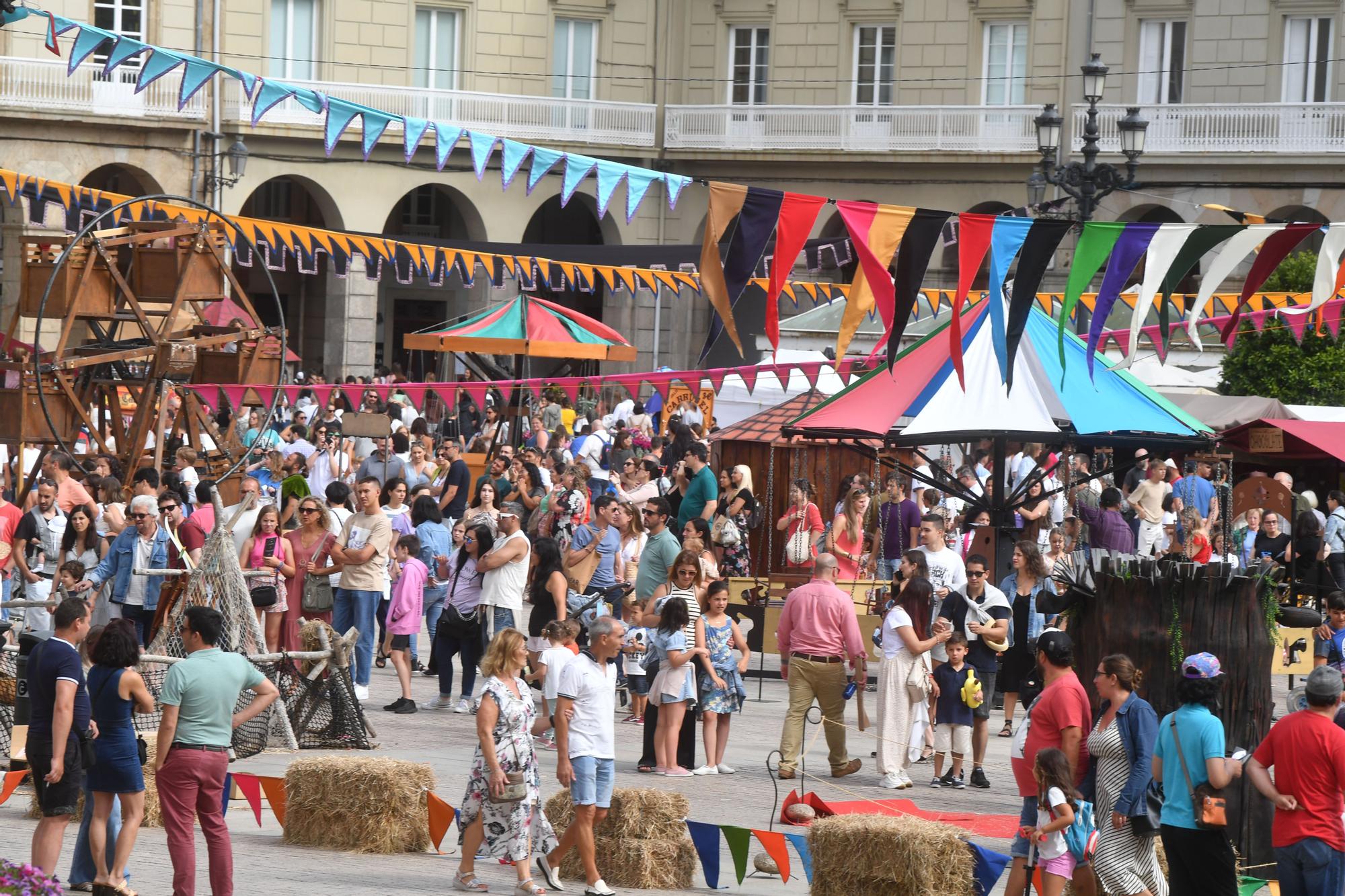 La Feria das Marabillas apura sus últimos días en la Ciudad Vieja