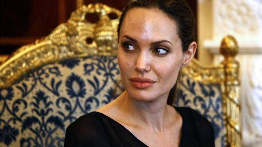 La tía de Angelina Jolie fallece de cáncer de mama