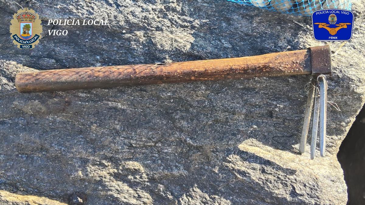 Instrumento incautado al mariscador fustivo