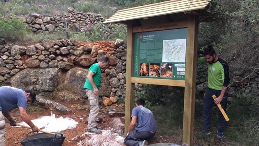 Vilafamés inicia el proyecto de señalización ecoturística