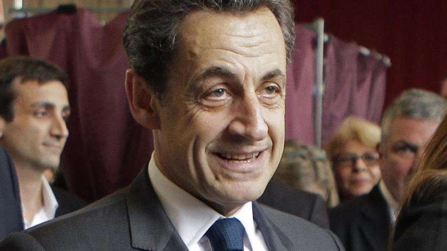 Sarkozy, a aficionados del Barcelona: &quot;¡Hala Madrid!&quot;