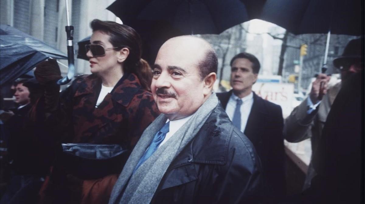 zentauroepp38770390 file   in this april 4  1990 file photo  adnan khashoggi arr170606224531