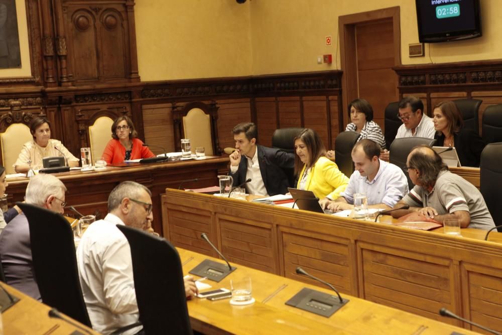 Pleno municipal en Gijón