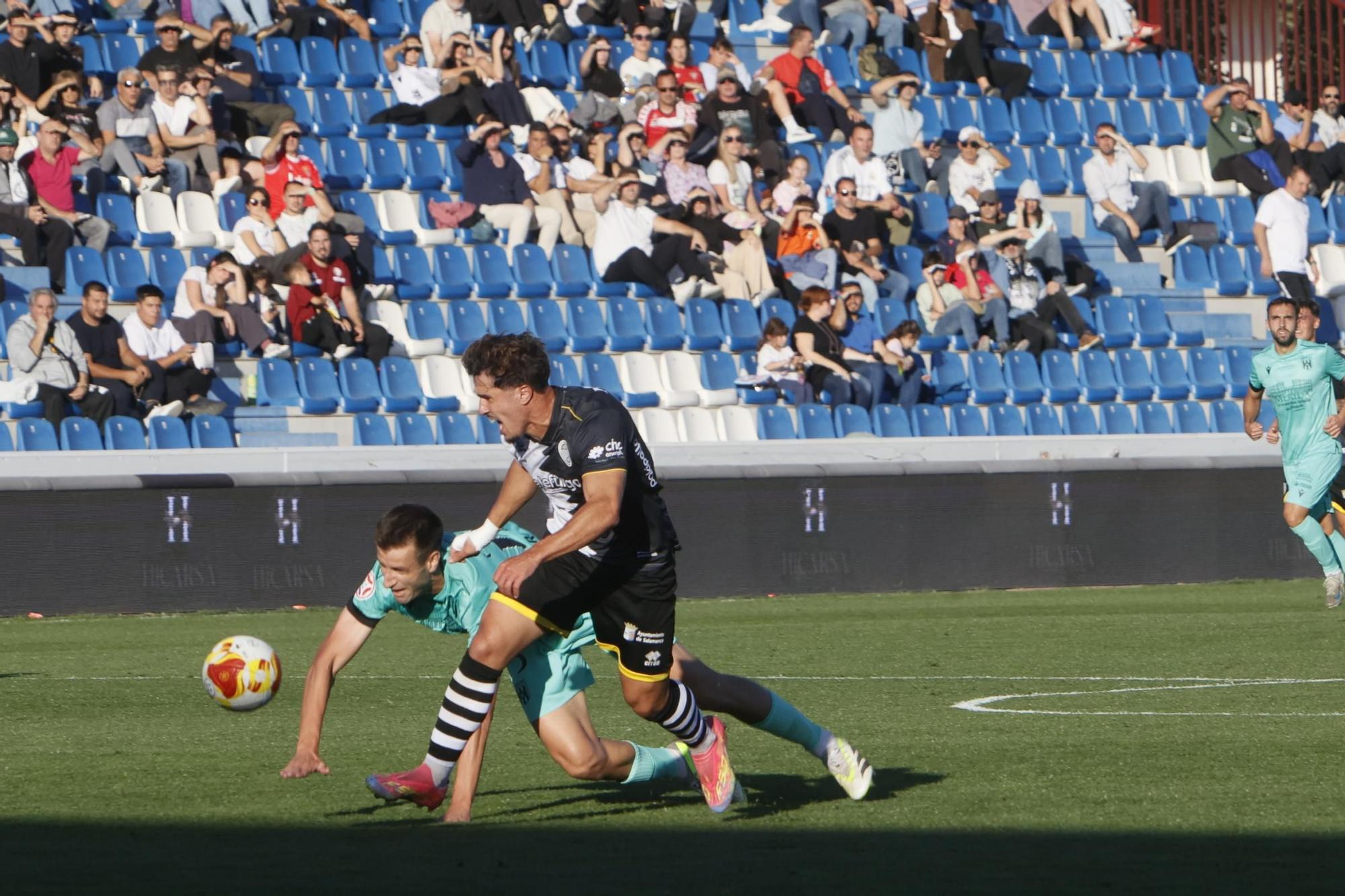 FOTOGALERÍA: Las imágenes de la derrota del Mérida en Salamanca (2-0)